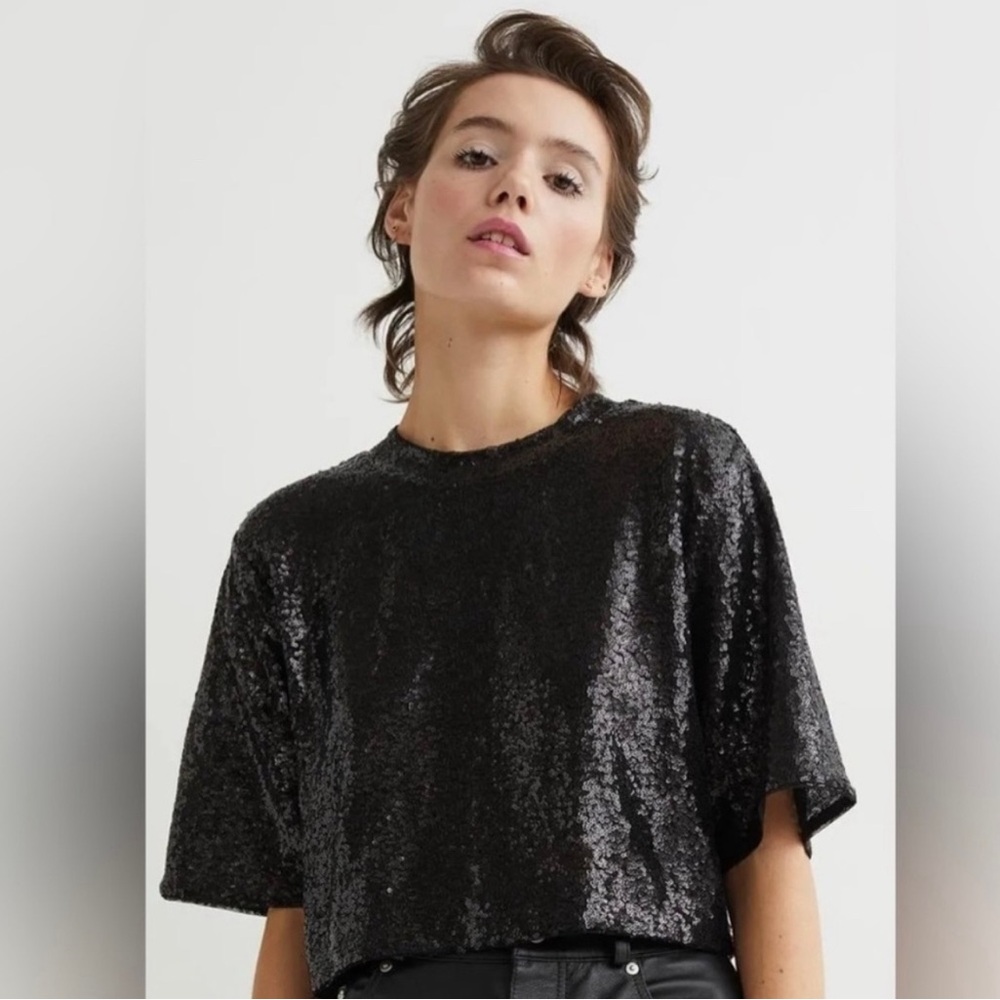 BNWT H&M Sequined Top
